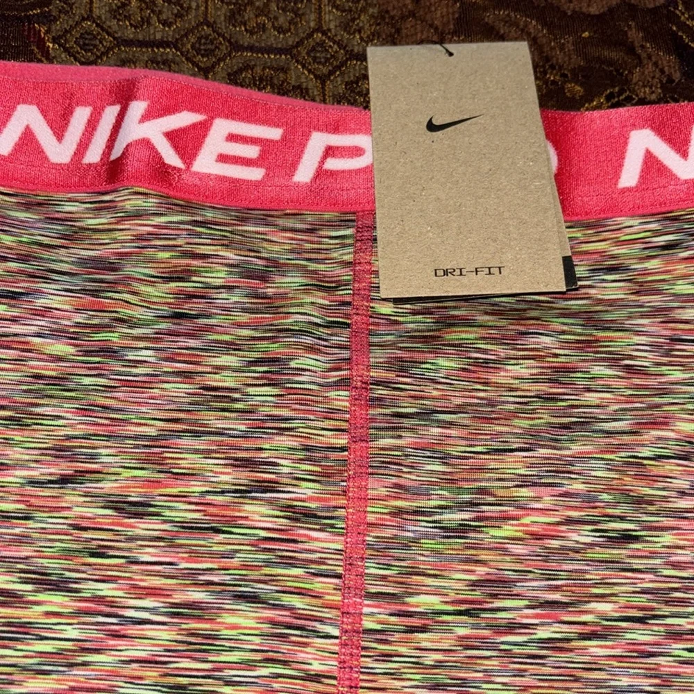Nike Dri Fit Pro Short - Picture 5 of 8